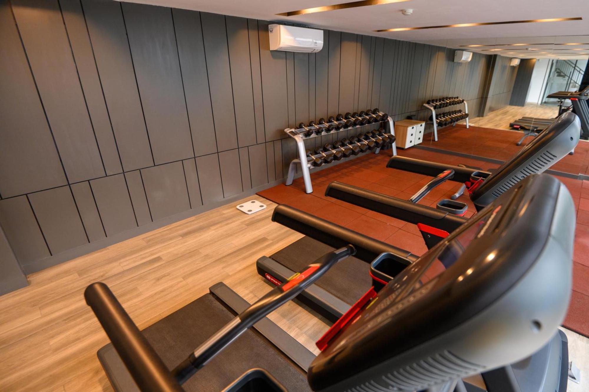 Aston Sorong Hotel & Conference Center Экстерьер фото