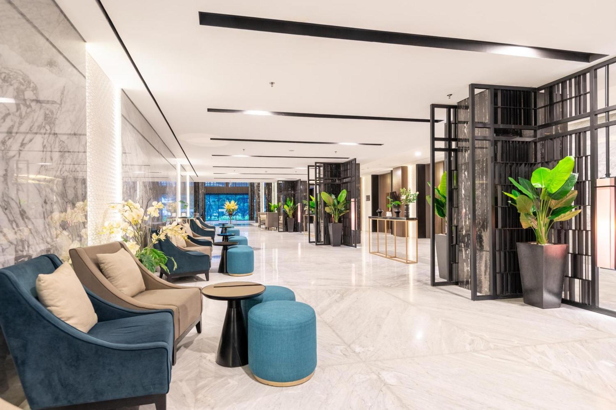Aston Sorong Hotel & Conference Center Экстерьер фото