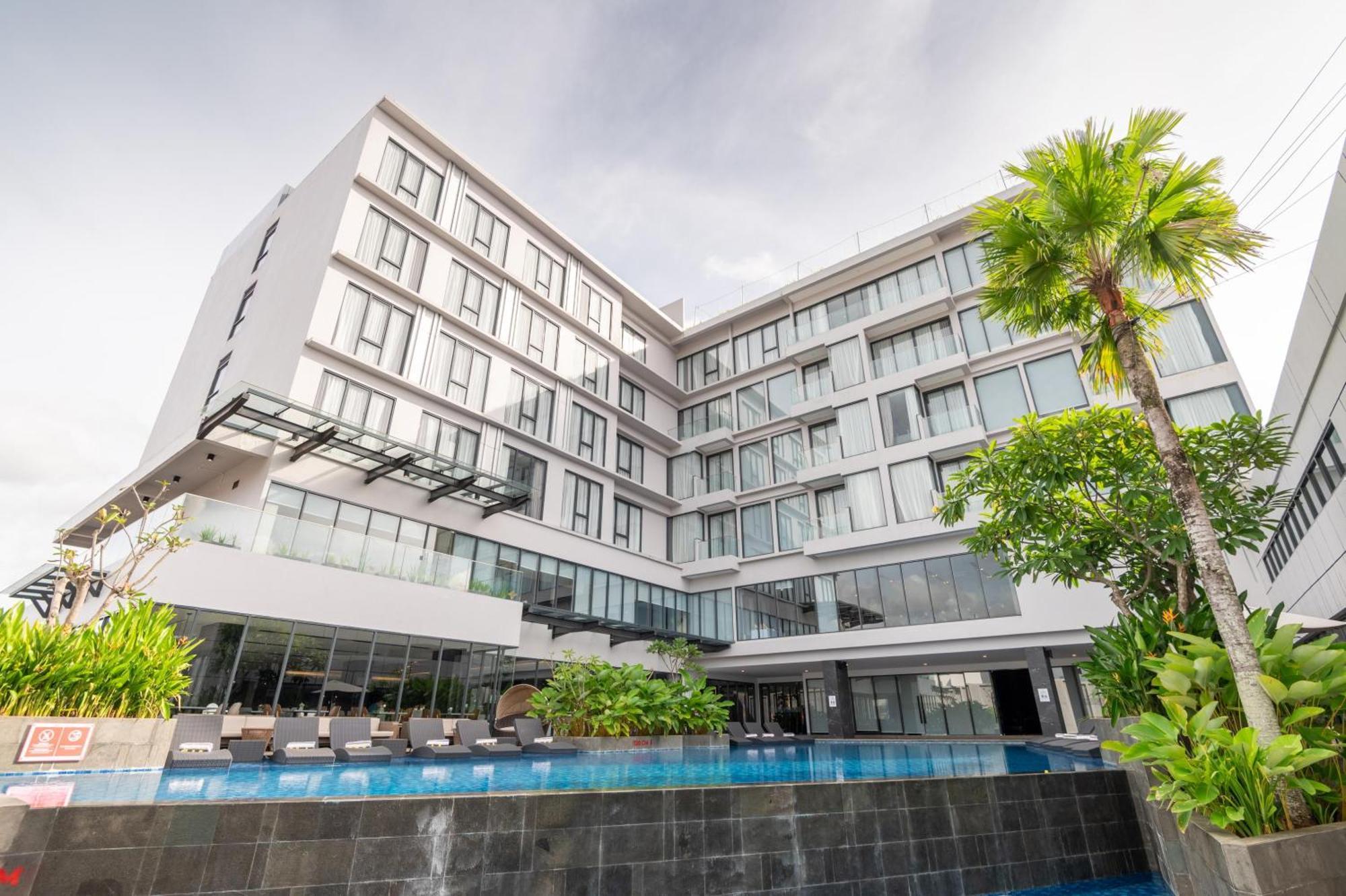 Aston Sorong Hotel & Conference Center Экстерьер фото